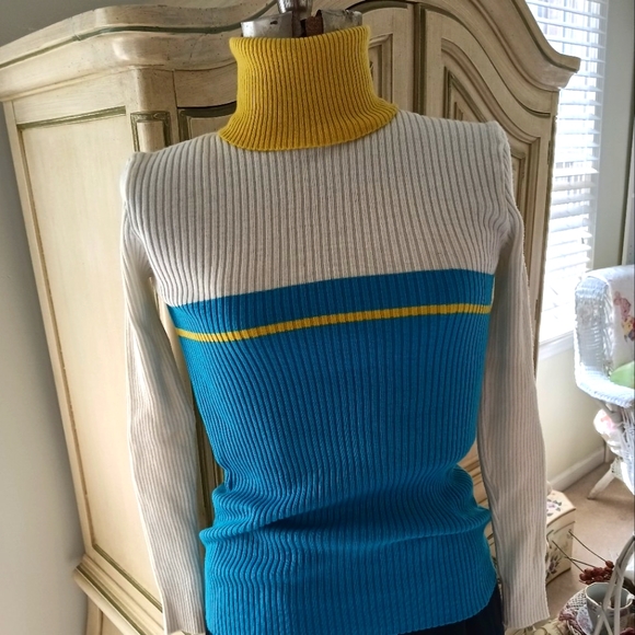 AWESOME AUTHENTIC EARLY 1970S RIBBED COLORBLOCK, TURTLENECK! - Picture 7 of 16